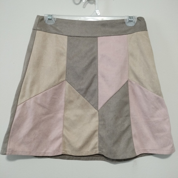 Anthropologie Andree by Unit Color Block Faux Suede Mini Skirt Size Small - Picture 1 of 8